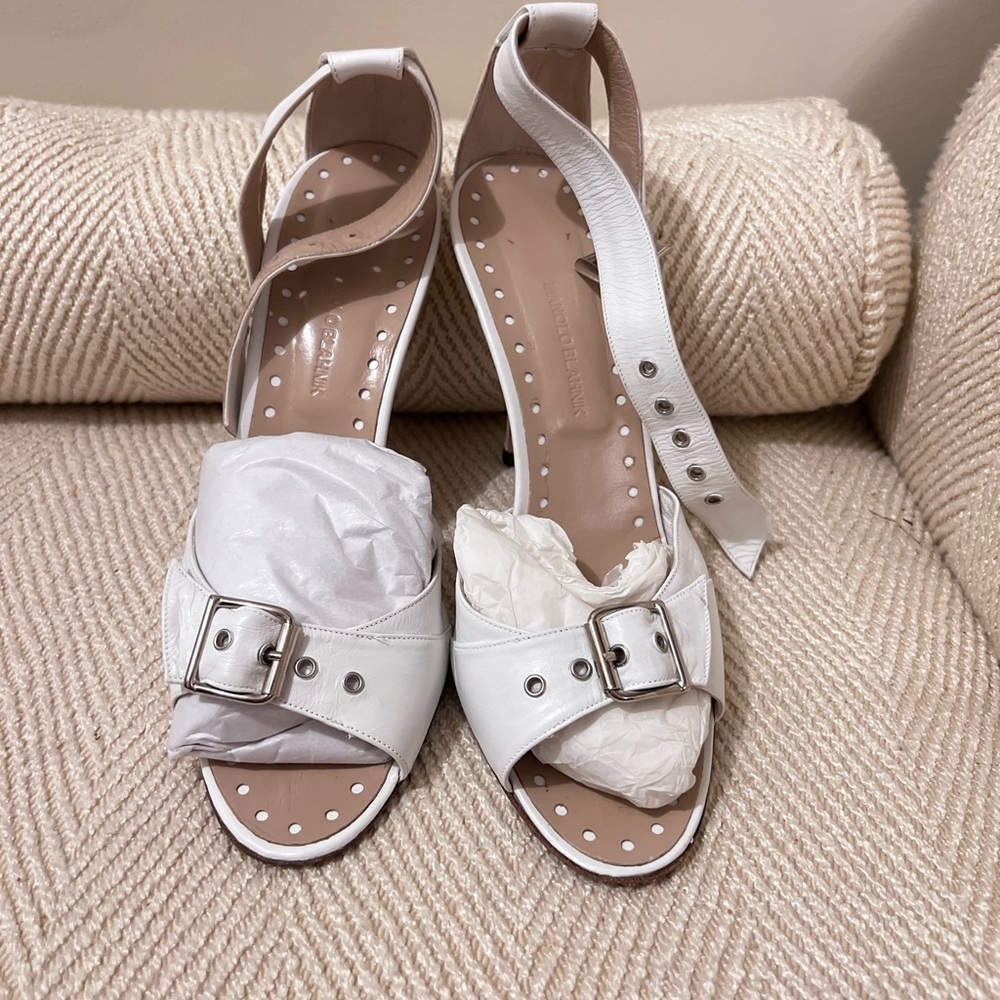 Manolo Blahnik white open toe leather sandals
